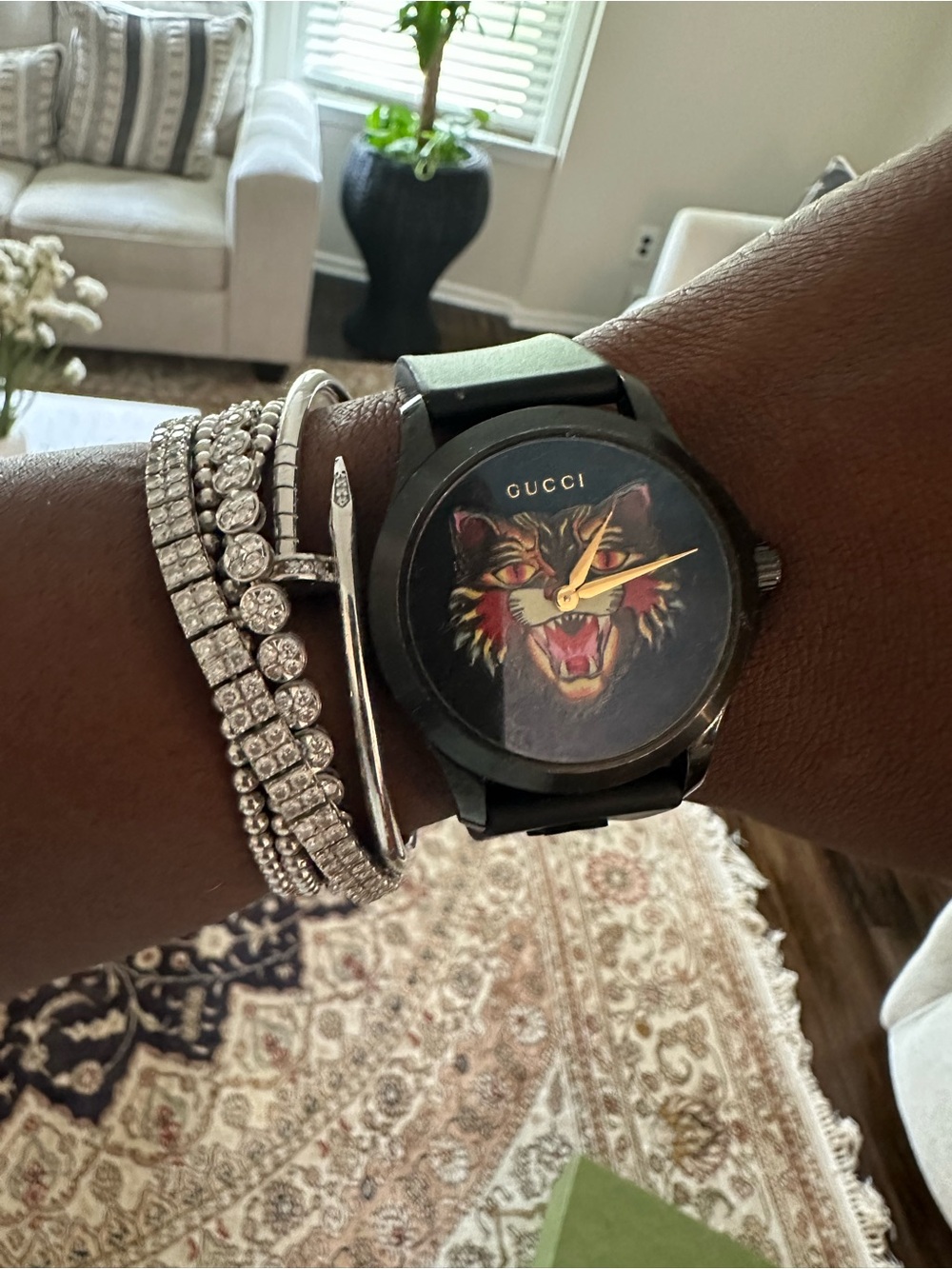 Gucci Black Men's Watch with Multicolor Cat Dial